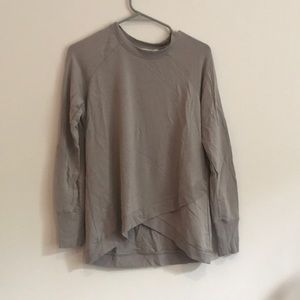 GREY OVERSIZED SWEATSHIRT